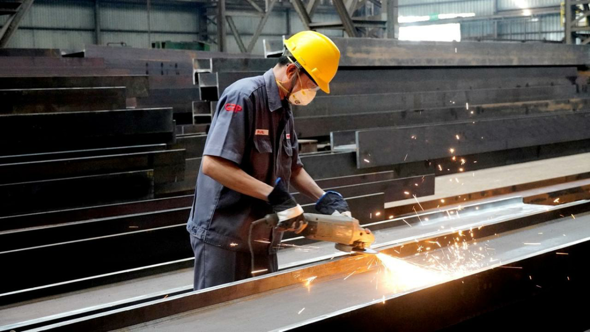 IHSG & LQ45 Dikepung Tantangan Struktural! Produktivitas & Bonus Demografi RI Bisa Jadi Ancaman atau Peluang Jangka Panjang